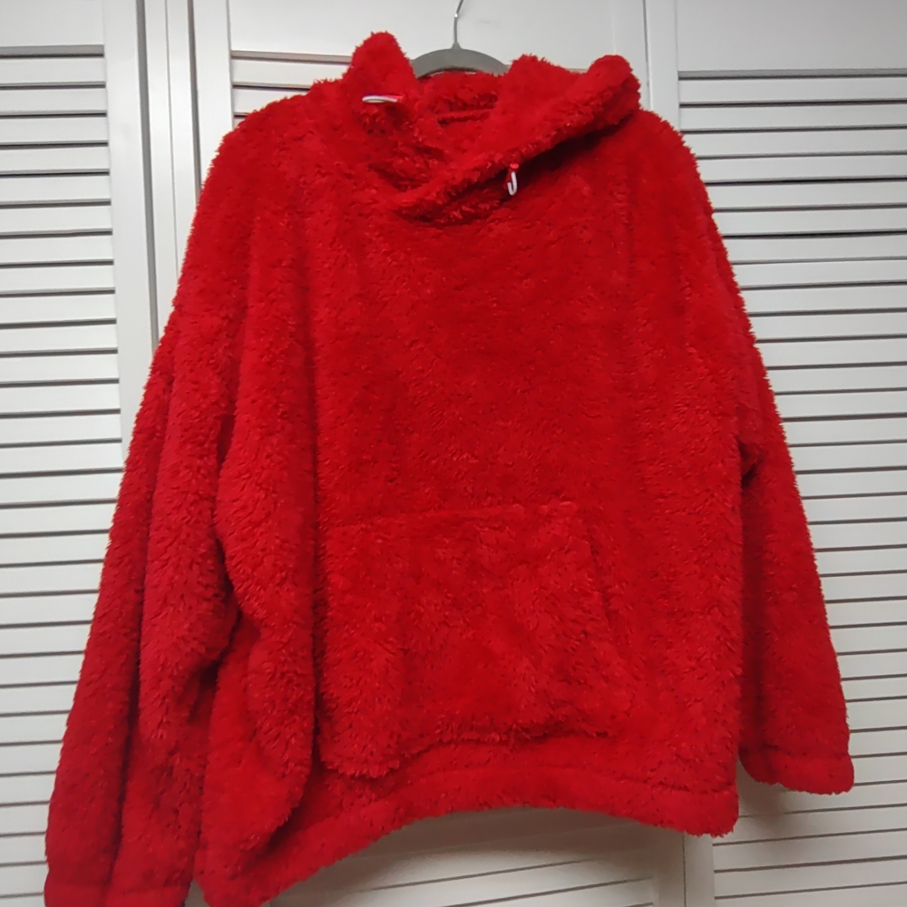 L Cozy Red Fleece Hoodie